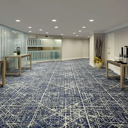 Doubletree By Hilton Montreal-3